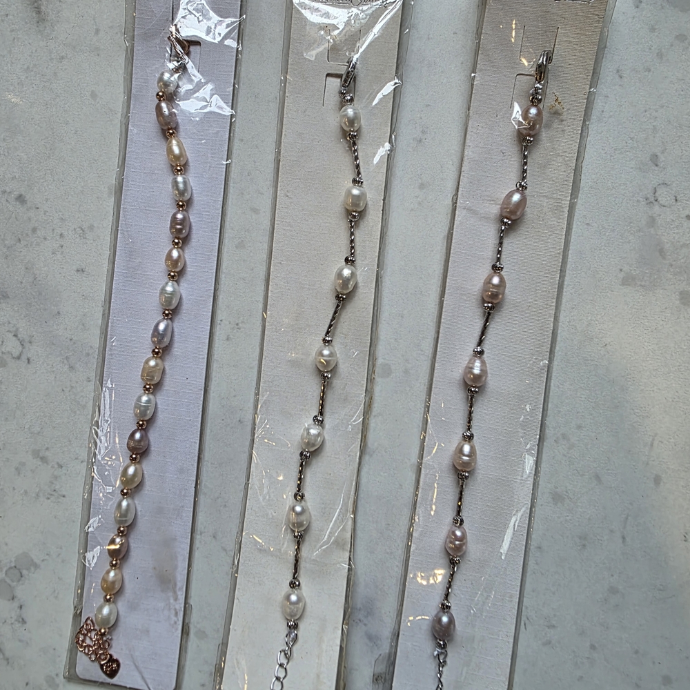 Elegant Freshwater Pearl Bracelet Set
